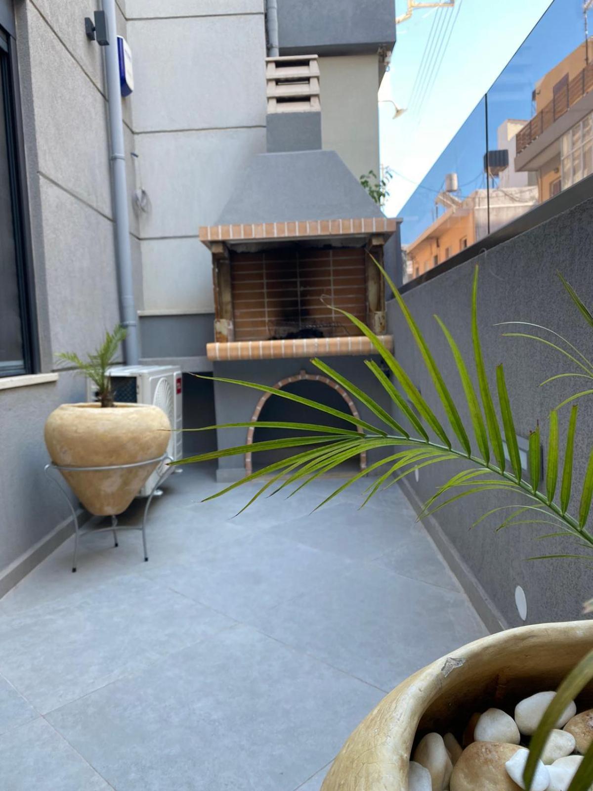 Villa Ivory Style Maisonette Near Downtown à Héraklion Extérieur photo